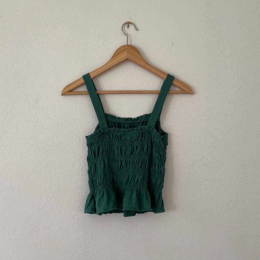 Universal Thread Tank Top Smocked Green Ruffle - Picture 13 of 14